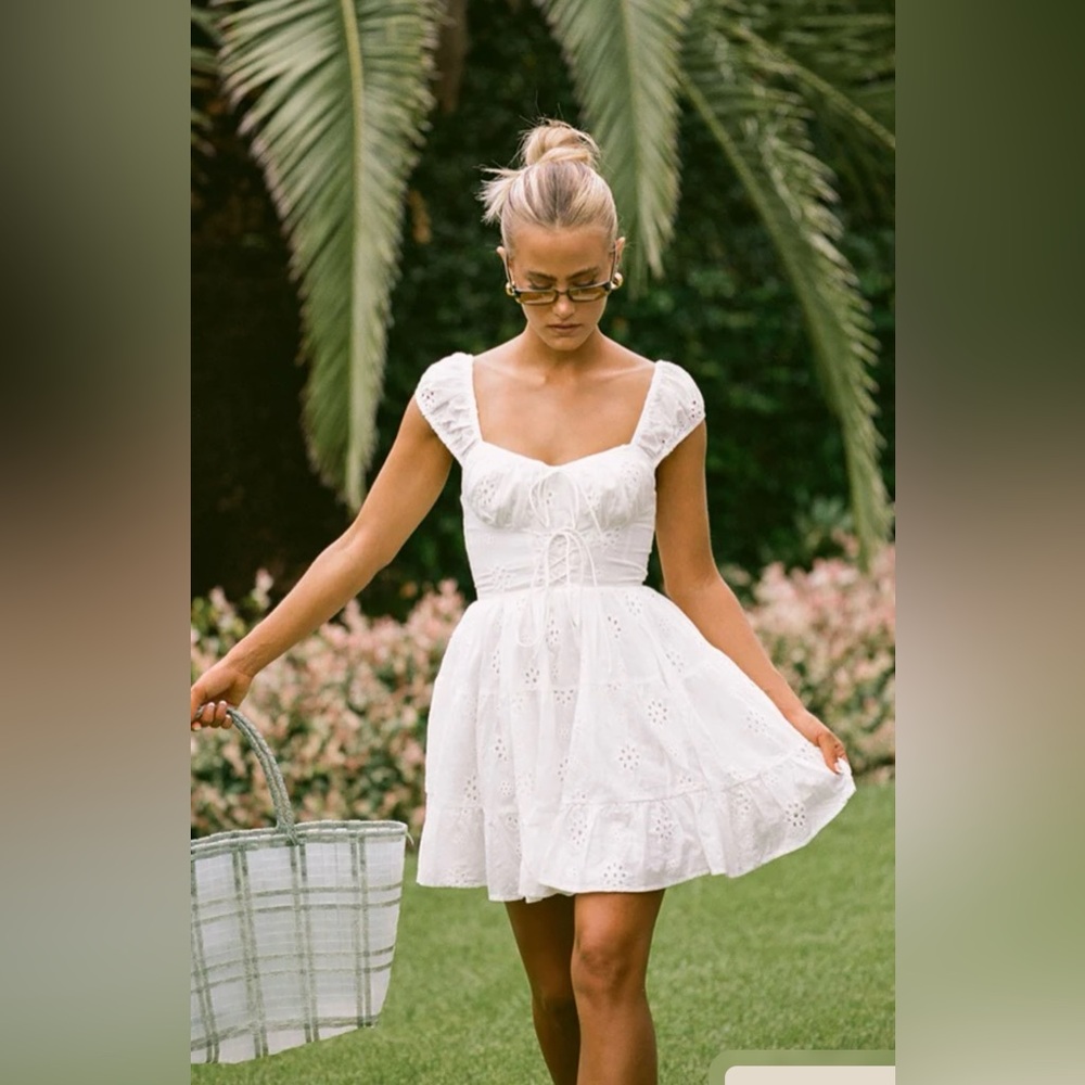 NWT sabo skirt Elara Dress - Embroidered eyelet size S